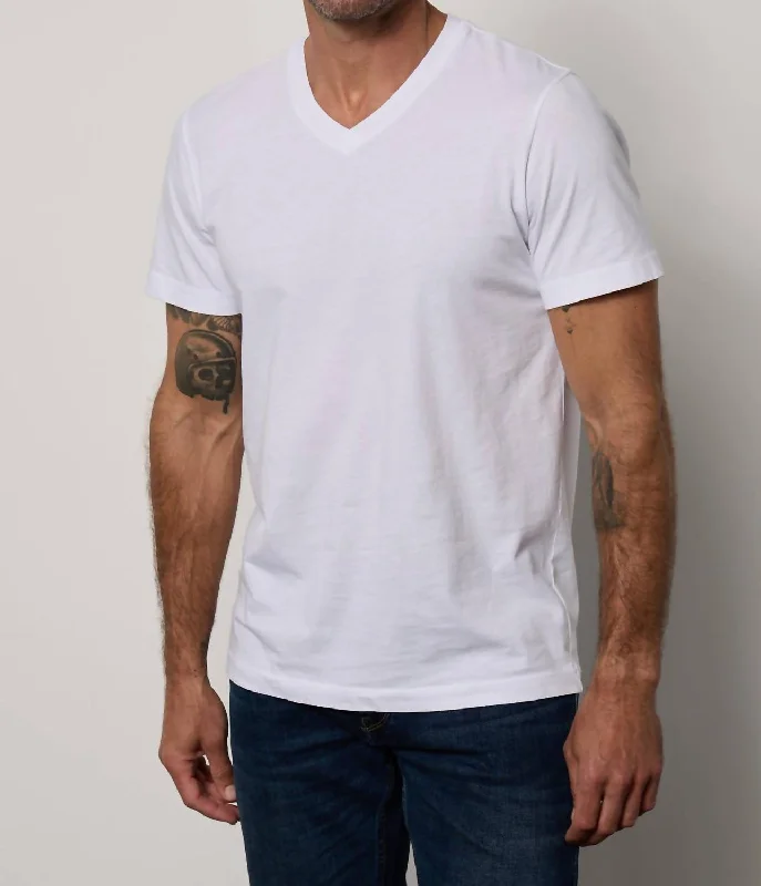 Men’s short-sleeve kestrel polos-Marshall V Neck Tee In White