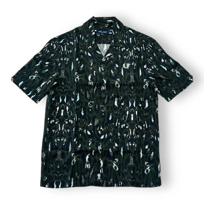 Men’s short-sleeve yew tees-Men's Leopard Print Revere Shirt In Green